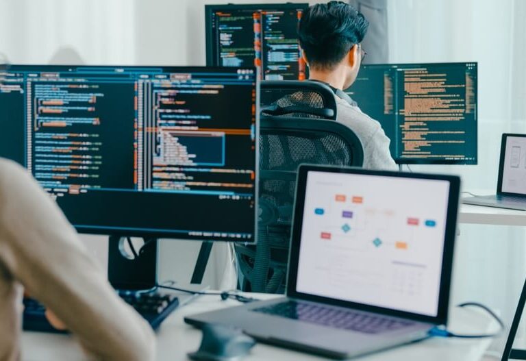 How to make a website for a business